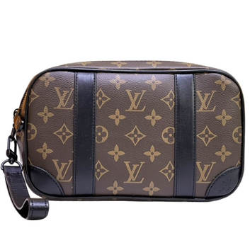 Небольшая кожаная сумка для мужчин Louis Vuitton 31400
